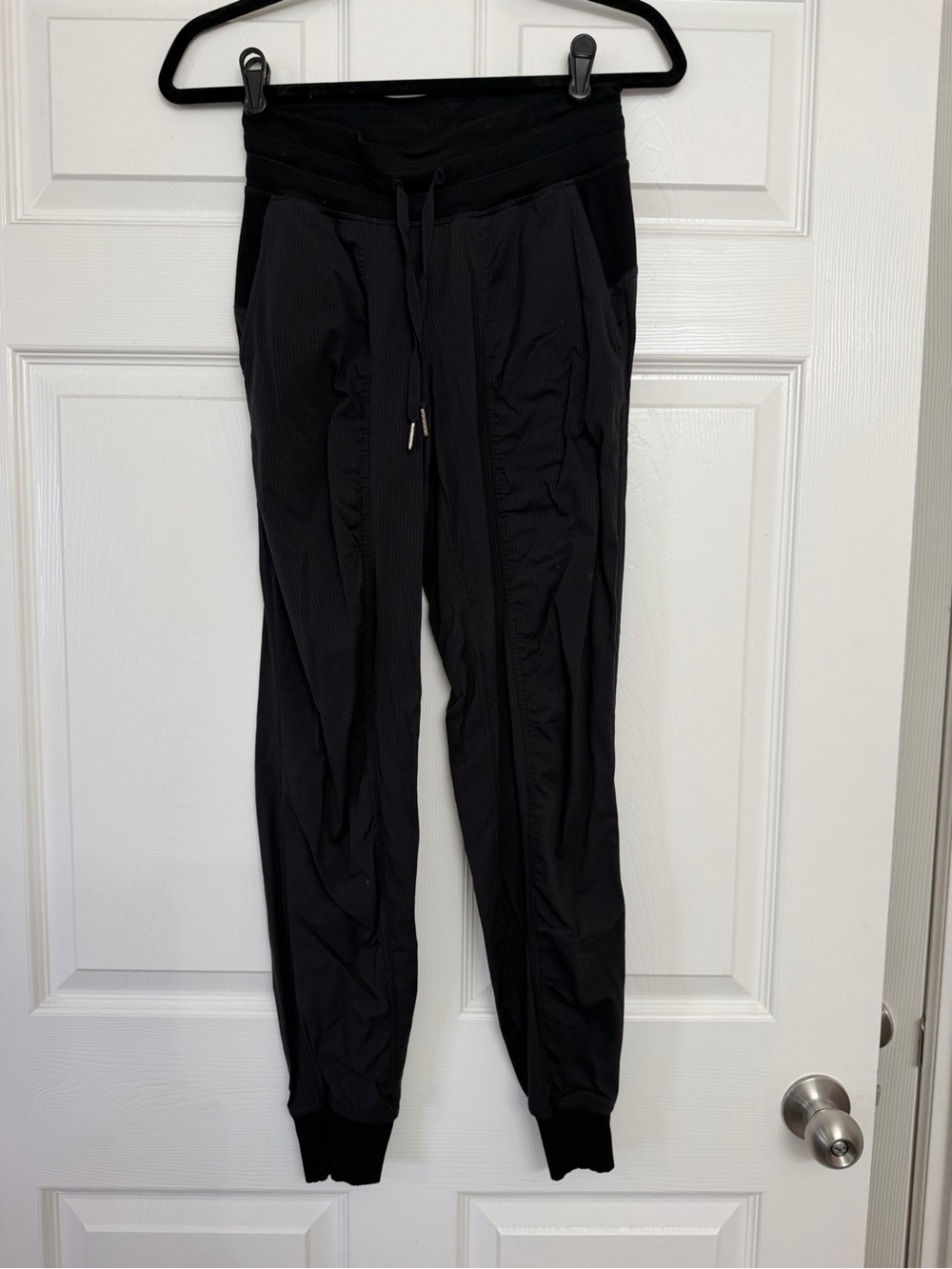 Lululemon studio dance joggers | Size 2